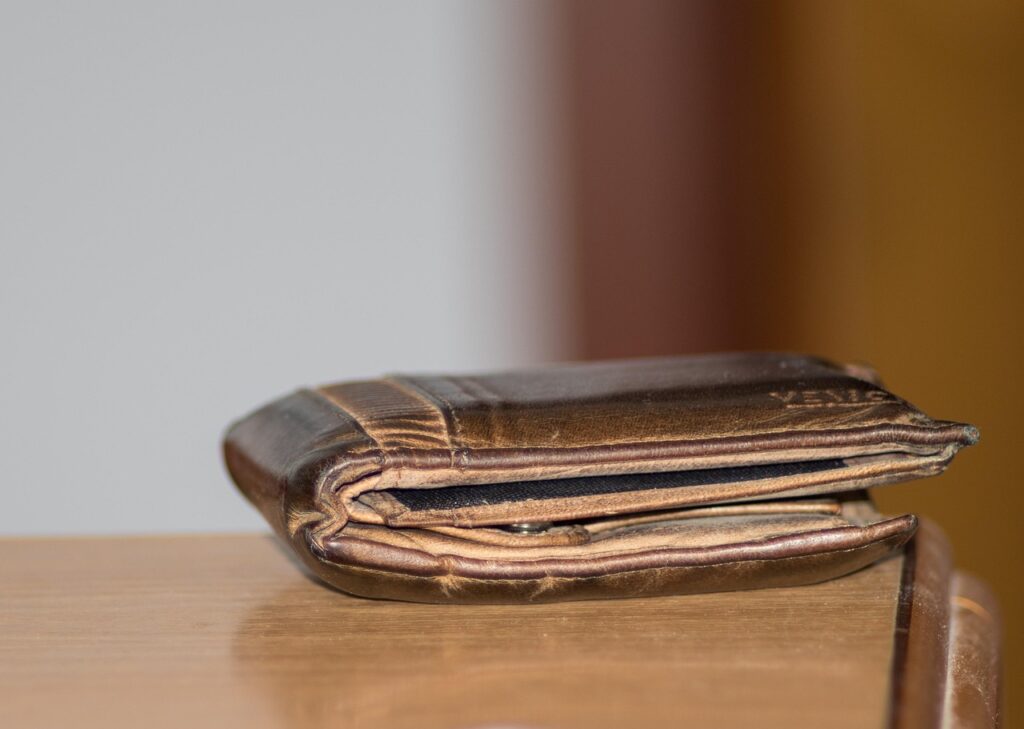 領収書をスキャンして保存する電子帳簿保存の方法は？